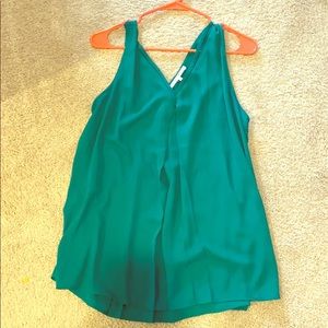 Violet & Claire Tops - Emerald green flowy chiffon tank Violet & Claire Tops - Emerald green flowy chiffon tank